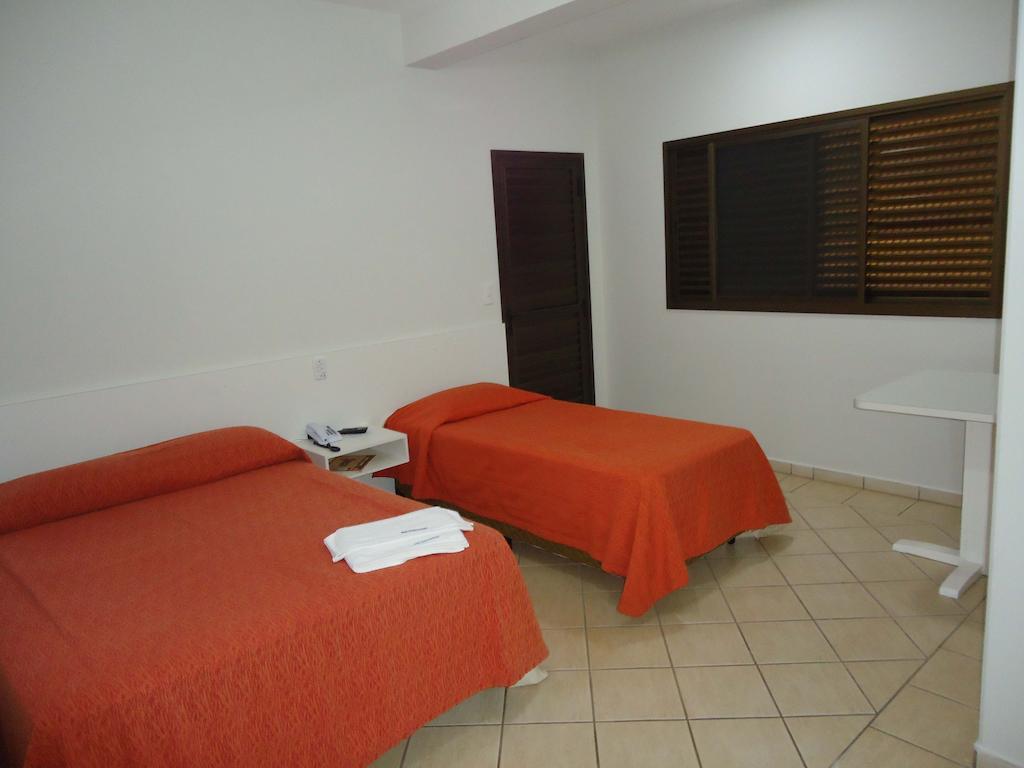 Big Executive Hotel Araguari Phòng bức ảnh